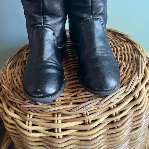 Girls black boots size 13 studs up side with zipper. - Picture 2 of 6